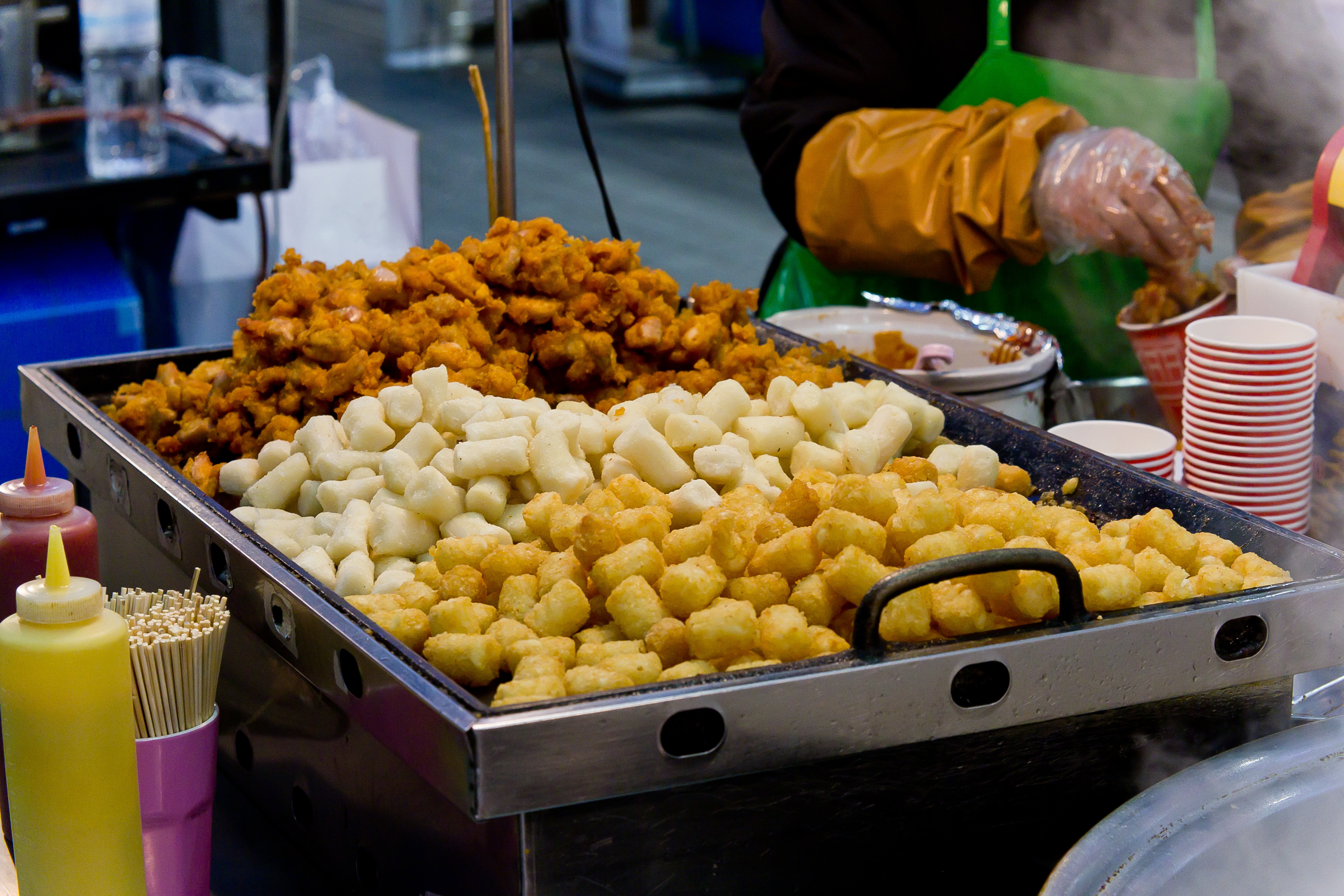 street food, tatter tots, fried tteok