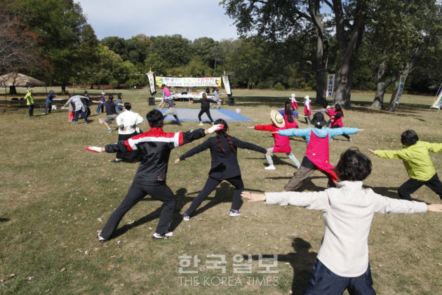 Filling Cheap Eats in Seoul Under 10,000 Won — photo from Korean media
