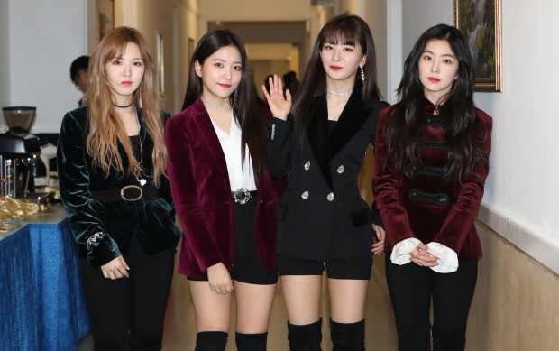 Red Velvet's Psycho and the Dual-Concept Formula Reviewed — photo from Korean media