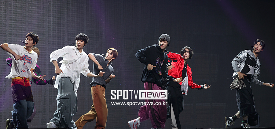 RIIZE's 'Get a Guitar Love 119': A First Listen Review — photo from Korean media