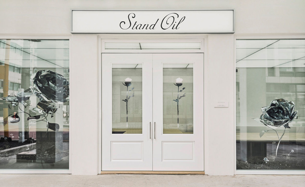 Stand Oil's Knot Bag: A Korean Indie Brand Quiet Hit Review — photo from Korean media