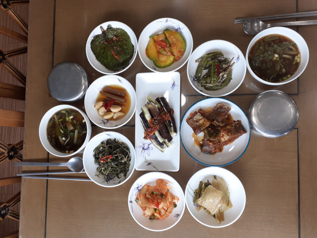 What Locals Eat for Breakfast in Seoul: A 2026 Guide — photo from Korean media